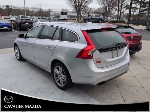 Used 2015 Volvo V60 T5 Premier image 6