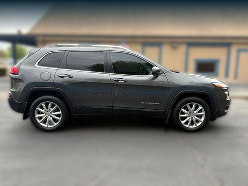 Used 2016 Jeep Cherokee Limited w/ Trailer Tow Group image 8