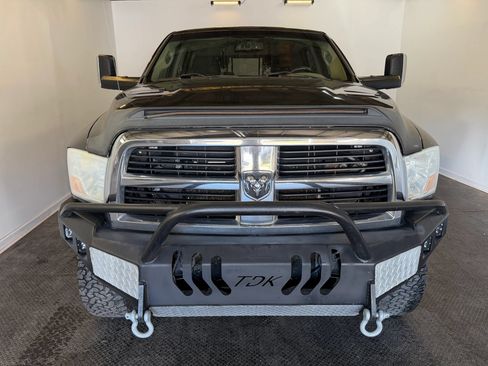Used 2010 Dodge Ram 2500 Truck SLT w/ Technology Group AWD/4WD image 3