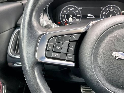 Used 2020 Jaguar E-PACE Checkered Flag image 10