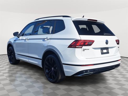 Used 2021 Volkswagen Tiguan SE R-Line image 7