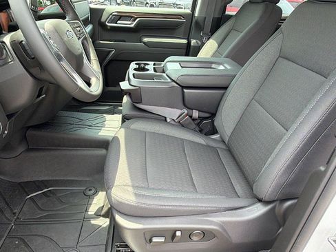New 2026 Chevrolet Silverado 1500 RST w/ LPO, Dark Essentials Package AWD/4WD image 16