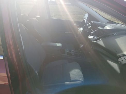 Used 2019 Ford Escape SE image 16