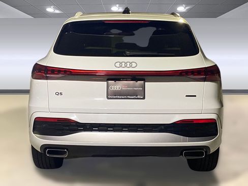Certified 2025 Audi Q5 Premium w/ Convenience Package image 8