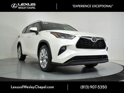 Used 2021 Toyota Highlander Limited