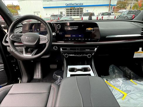 New 2026 Chevrolet Traverse Z71 w/ Enhanced Driving Package image 12