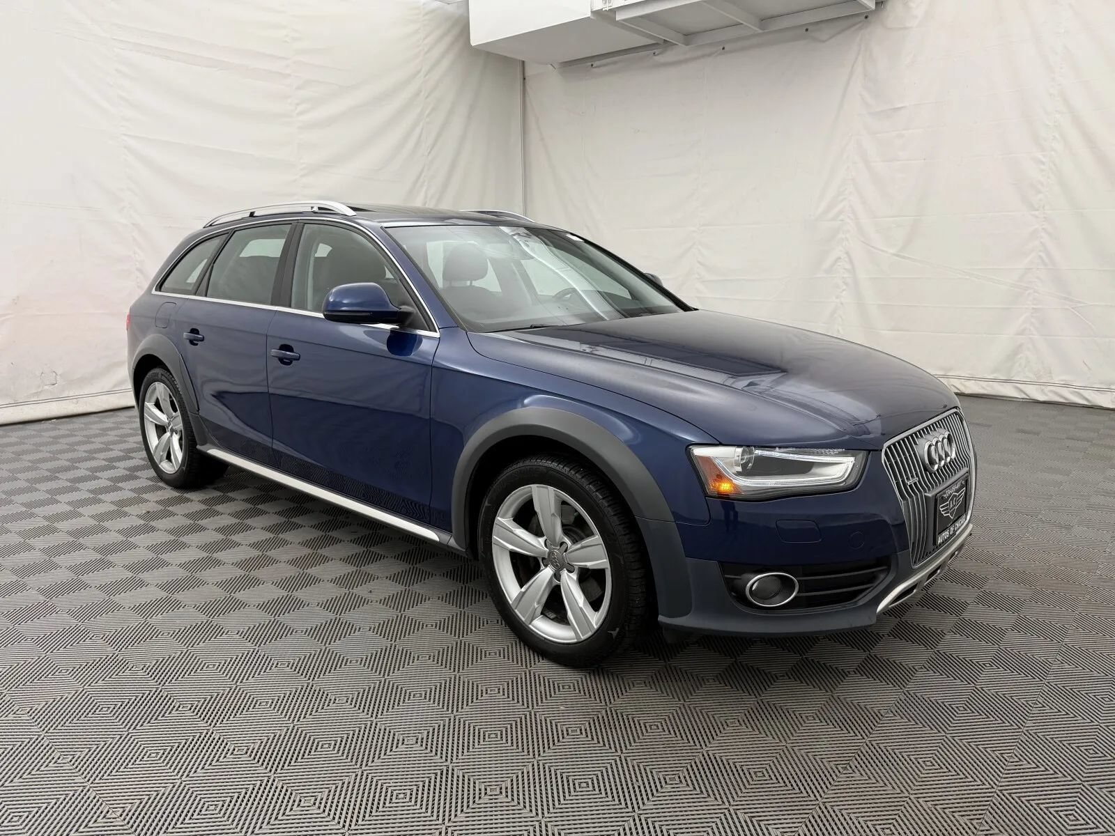 Used 2013 Audi A4 Premium Plus AWD/4WD image 4