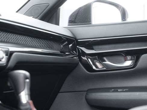 Used 2024 Honda CR-V Sport Touring image 13