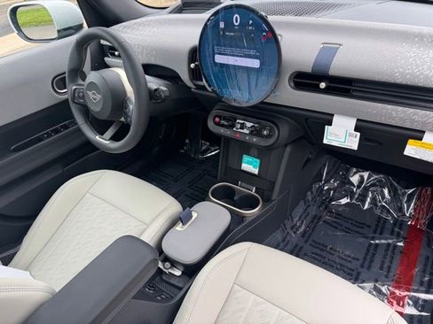 New 2026 MINI Cooper 4-Door Hardtop FWD image 28