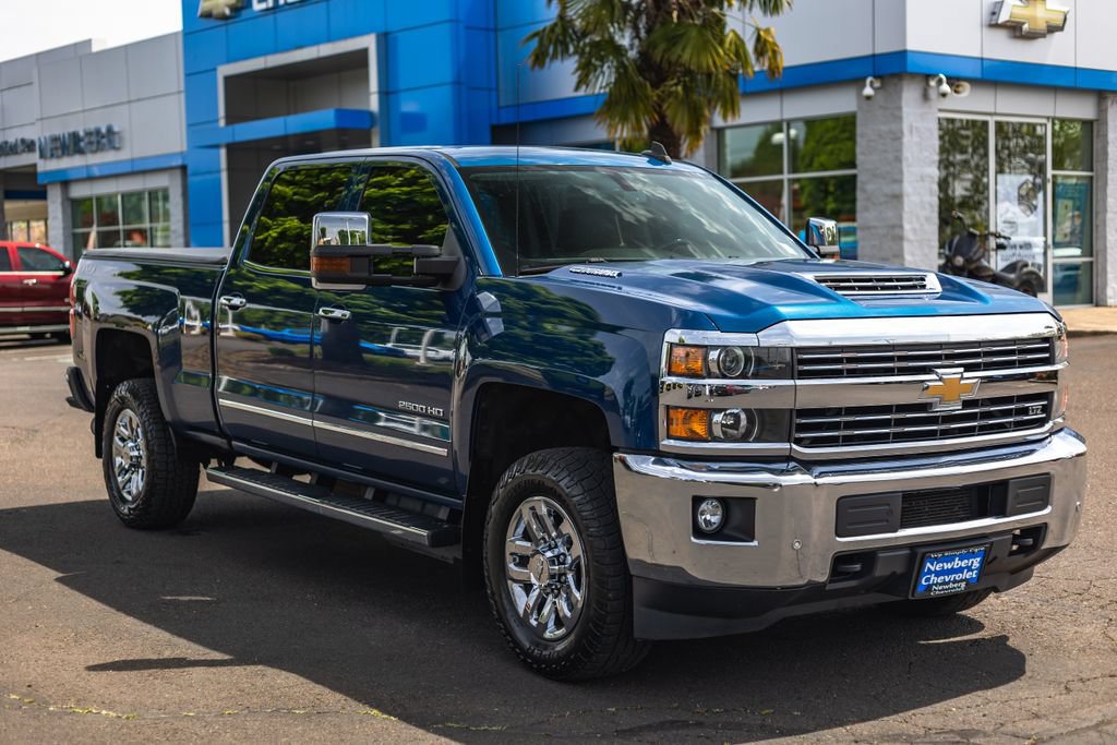 Used 2019 Chevrolet Silverado 2500 LTZ w/ Duramax Plus Package AWD/4WD image 6