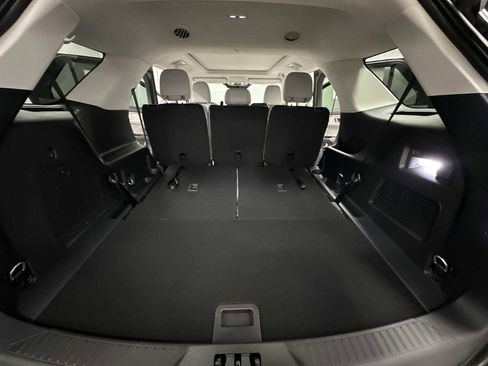 New 2026 Ford Explorer Active w/ Active Comfort Package image 28