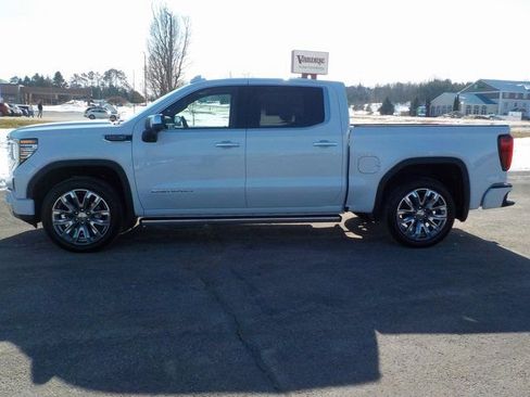 New 2026 GMC Sierra 1500 Denali image 9