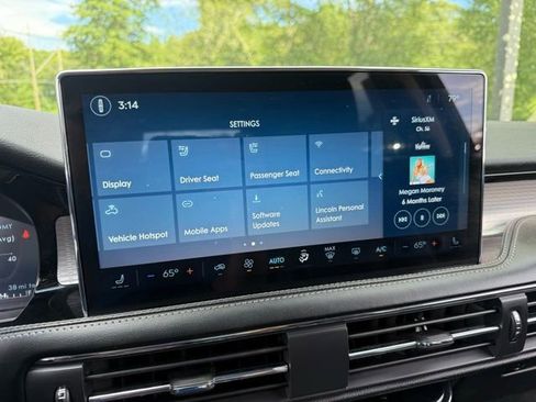 Used 2023 Lincoln Corsair Standard image 30