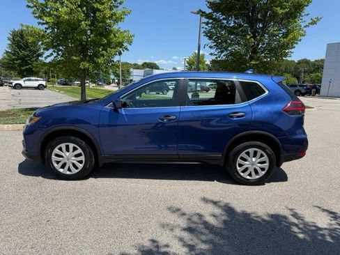 Used 2018 Nissan Rogue S AWD/4WD image 8