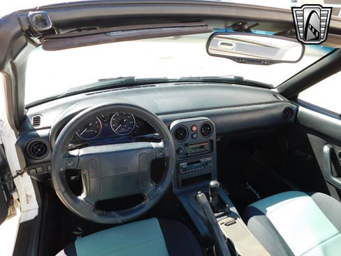 Used 1990 MAZDA MX-5 Miata image 24