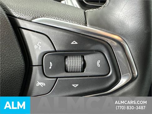 Used 2025 Chevrolet Trax LT w/ LT Convenience Package image 30