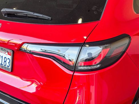 Used 2024 Honda HR-V EX-L image 8