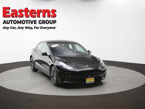 Used 2023 Tesla Model 3 Standard Range RWD image 45