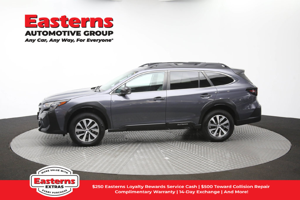 Used 2023 Subaru Outback Premium AWD/4WD image 58