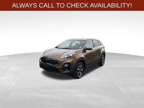 Used 2021 Kia Sportage LX AWD/4WD image 3