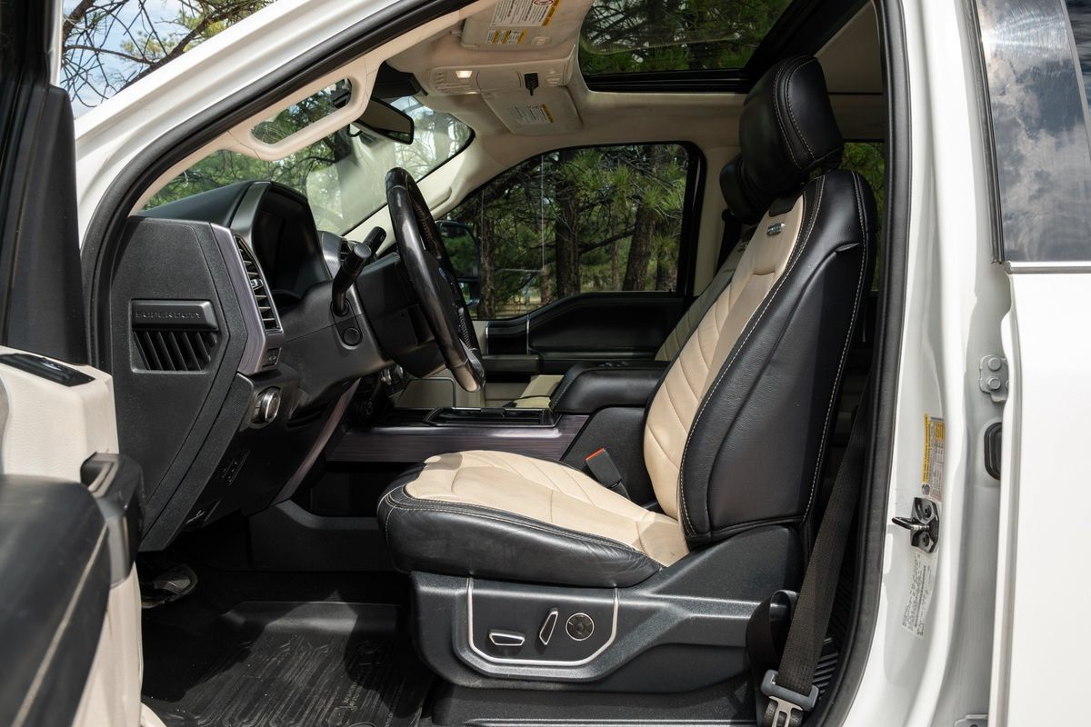 Used 2020 Ford F350 Limited AWD/4WD image 15
