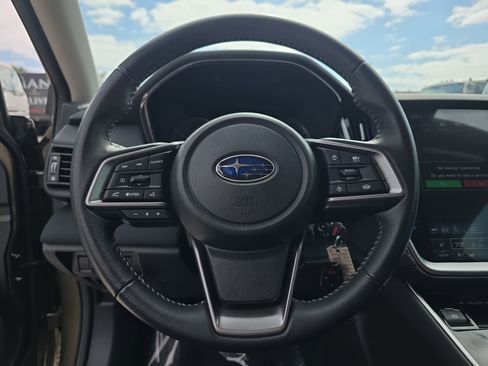 Used 2023 Subaru Outback Premium AWD/4WD image 28