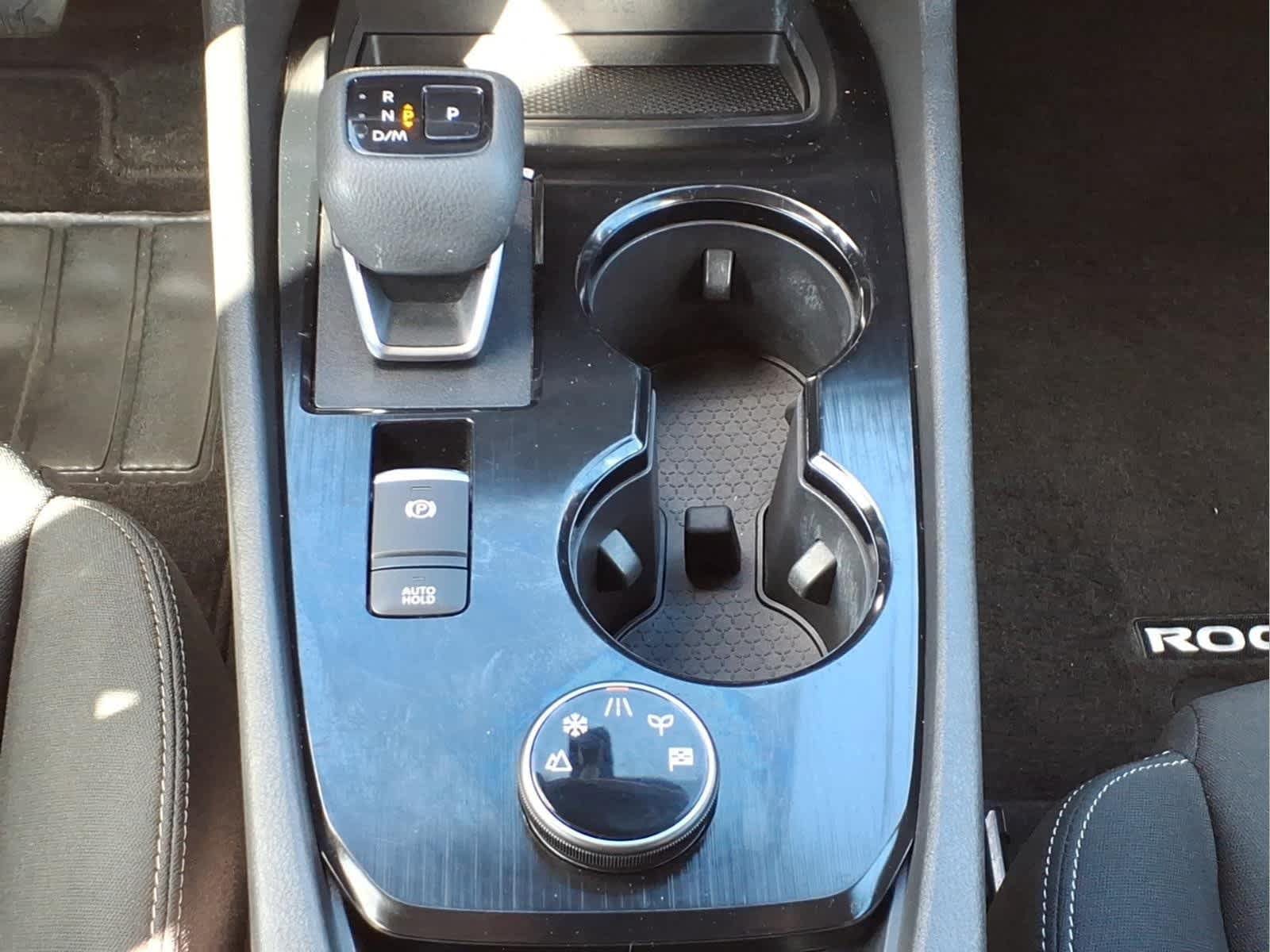 Used 2023 Nissan Rogue S AWD/4WD image 25