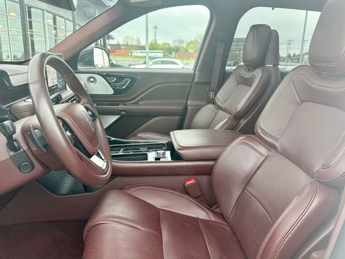 Used 2023 Lincoln Aviator Black Label w/ Dynamic Handling Package AWD/4WD image 6