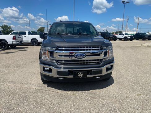Used 2019 Ford F150 XLT w/ Equipment Group 302A Luxury AWD/4WD image 9