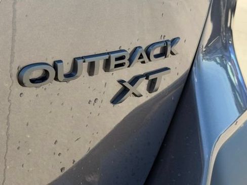 Used 2022 Subaru Outback Onyx Edition XT AWD/4WD image 11