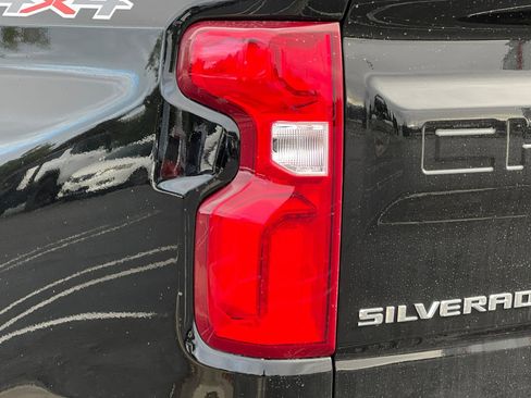 Certified 2025 Chevrolet Silverado 1500 LTZ image 50