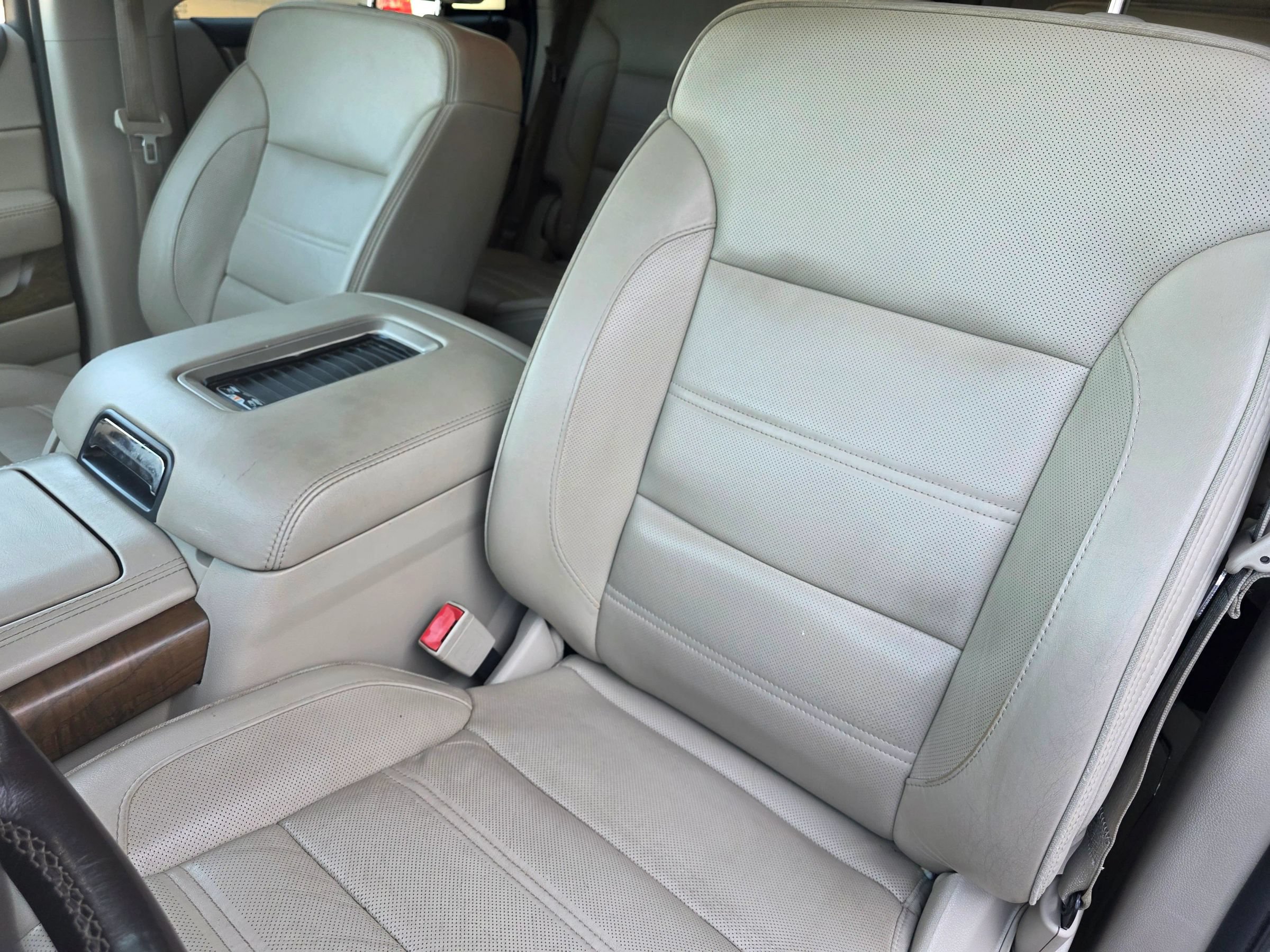 Used 2018 GMC Yukon Denali AWD/4WD image 15