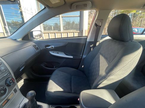 Used 2010 Toyota Corolla image 15