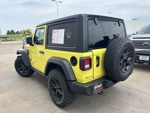 Used 2023 Jeep Wrangler Sport AWD/4WD image 4