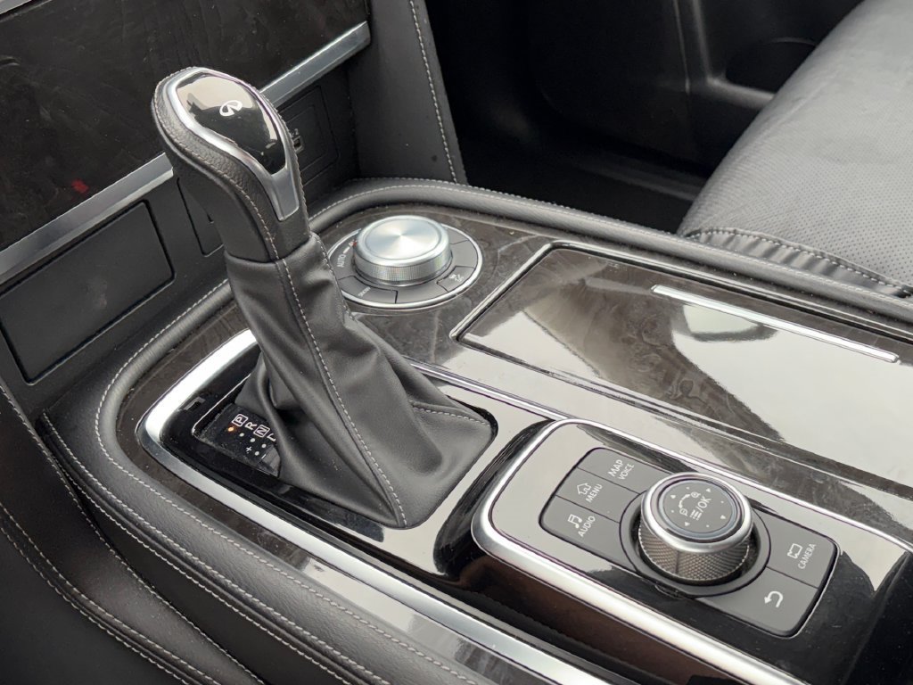 Used 2024 INFINITI QX80 Luxe AWD/4WD image 19