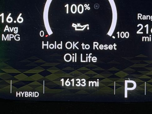 Used 2025 Jeep Wrangler Unlimited Rubicon 4xe image 16