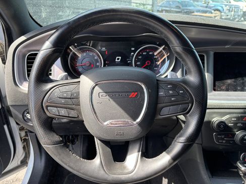 Used 2020 Dodge Charger SXT AWD/4WD image 8