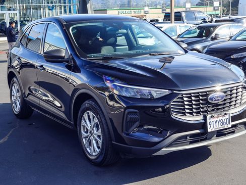 Used 2024 Ford Escape Active image 18