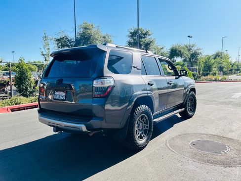 Used 2019 Toyota 4Runner TRD Off-Road Premium w/ Wilderness Package AWD/4WD image 14