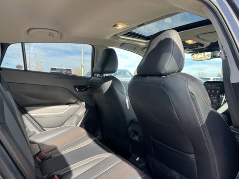 Used 2025 Subaru Crosstrek 2.5i Limited w/ Popular Package #4A image 19