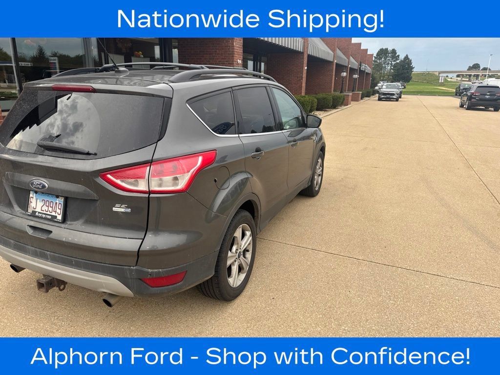Used 2016 Ford Escape SE w/ Equipment Group 201A AWD/4WD image 3