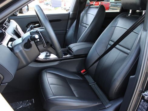 Used 2024 Land Rover Range Rover Evoque Dynamic SE AWD/4WD image 18