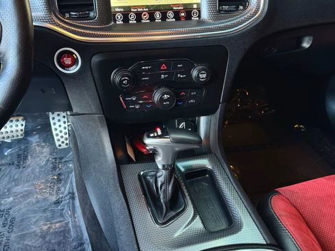 Used 2016 Dodge Charger SRT Hellcat w/ Harman/Kardon Audio Group image 17