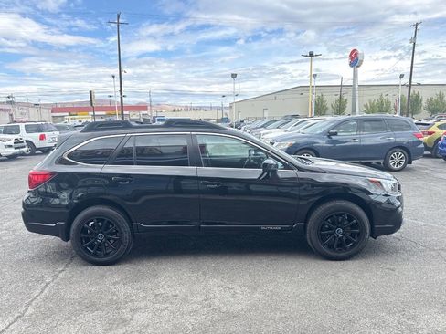 Used 2019 Subaru Outback 2.5i Premium AWD/4WD image 4