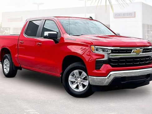 Used 2025 Chevrolet Silverado 1500 LT RWD image 1