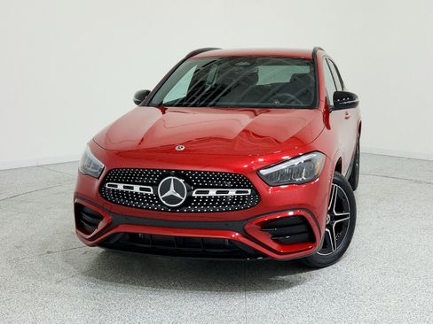 New 2026 Mercedes-Benz GLA 250 4MATIC image 2