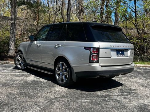 Used 2019 Land Rover Range Rover HSE image 5