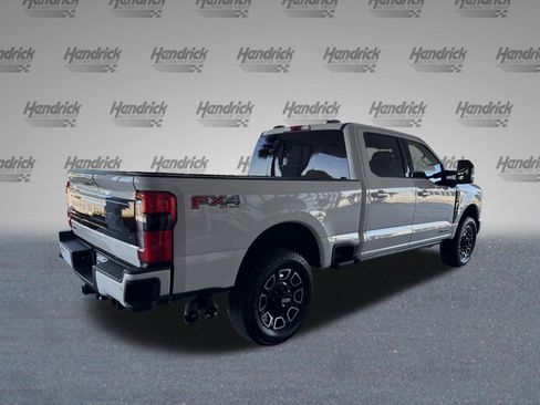 Used 2025 Ford F350 Platinum AWD/4WD image 9