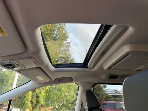 New 2026 Honda Odyssey Touring image 28