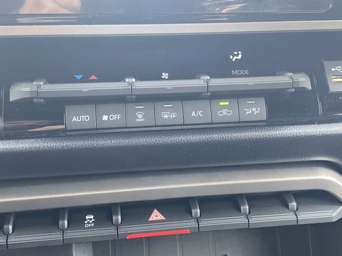 New 2026 Toyota Tundra SR5 image 18